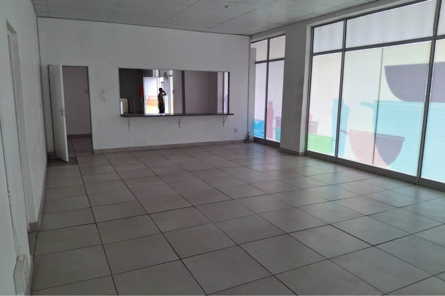 To Let commercial Property for Rent in Korsten Eastern Cape